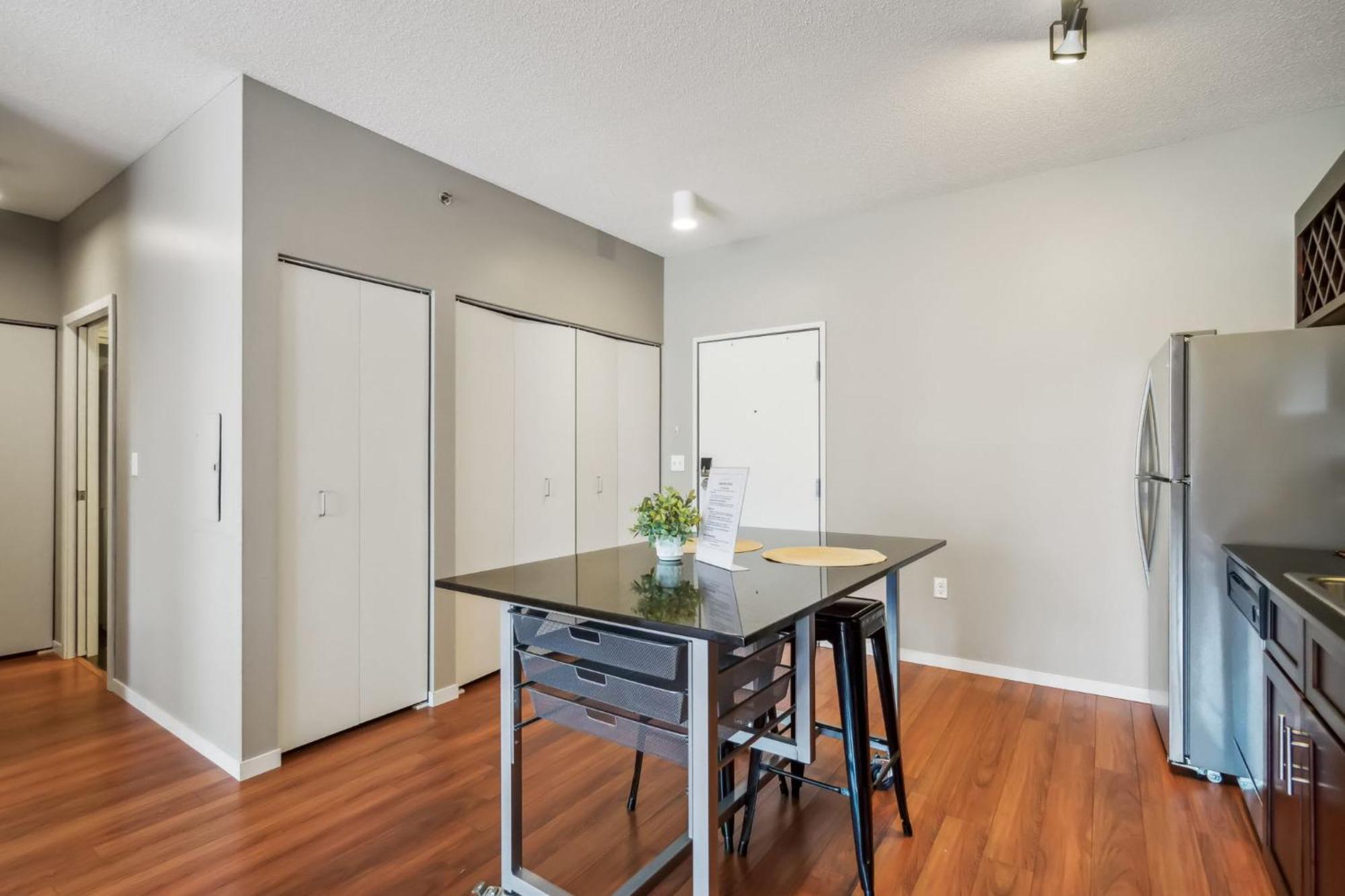 Cozysuites Mill District With Pool, Gym # 10 Apartamento *