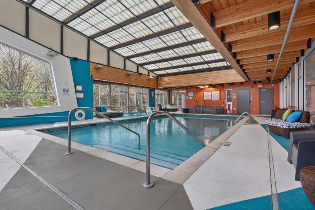 Cozysuites Mill District With Pool, Gym # 10 Apartamento *